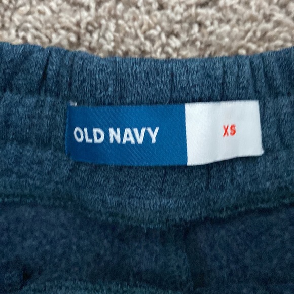 Old Navy Sweat Shorts - Picture 3 of 3